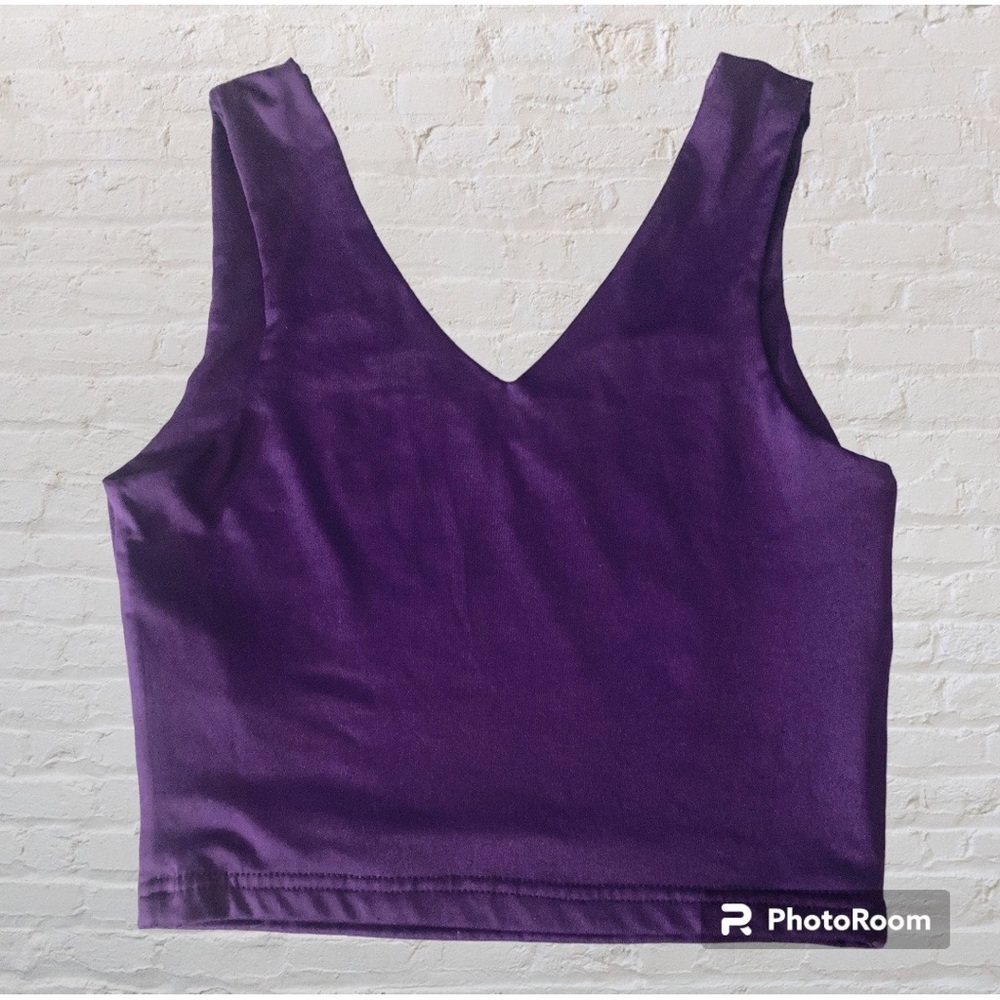 V neck tank